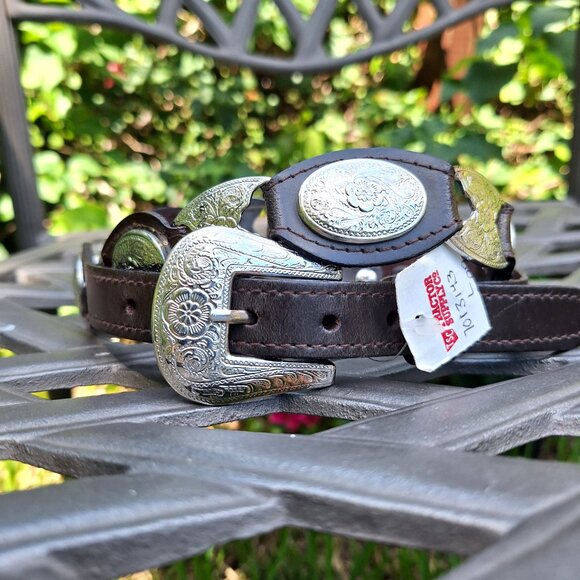 NWT Women’s Tractor Supply Western Concha Belt L  Leather - Picture 1 of 6